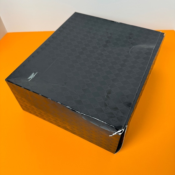 Disney 60th Minnie Mouse Ears Swarovski Headband Arribas Tiara Crystal - LE - Picture 10 of 16